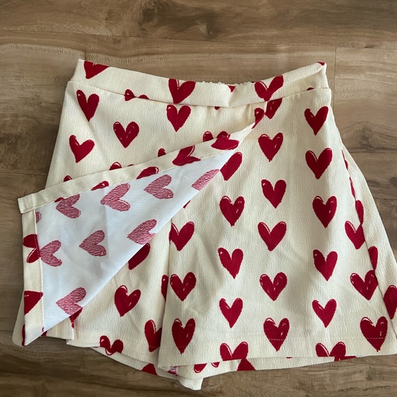 Mia Belle Girls Skort Skirt Hearts Valentines Day Cream And Red Size 10 / 12 - Picture 2 of 4